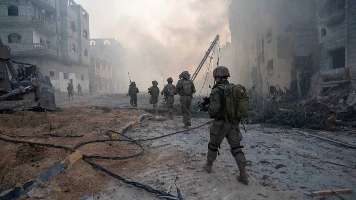 Israel-Hamas War: गाजा में इजरायली हमले जारी, हवाई हमले में 33 फलस्तीनियों की मौत, महिलाओं और बच्चों की संख्या अधिक