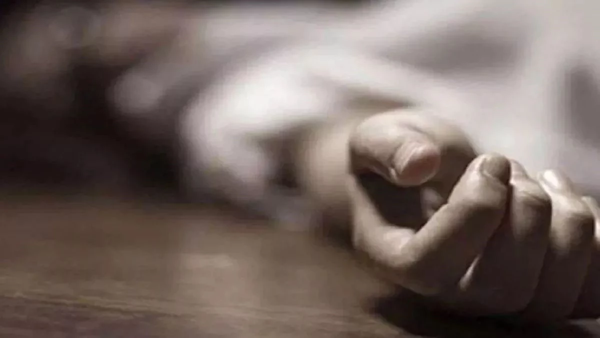 MP News: ग्रामीणों ने चोर समझकर बुजुर्ग महिला को पीट-पीटकर मार डाला, हॉस्पीटल में कराने आईं थी इलाज