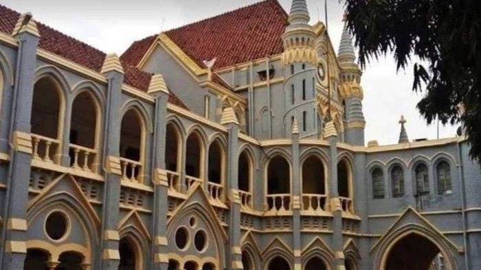 MP High Court ने कहा कि खाते में ठगी की रकम आना अपराध में संलिप्तता नहीं