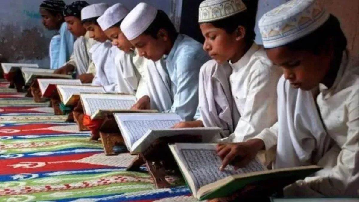 यूपी के 558 मदरसों पर मंडराया संकट, ₹1,100 करोड़ के बजट और संदिग्ध नियुक्तियों की गोपनीय जांच शुरू
