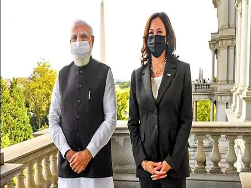 Pm modi us visit prime minister narendra modi presents kamala harris a unique gift from kashi