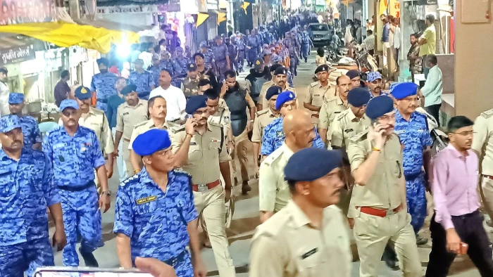 रतलाम के जावरा में तनाव के बीच निकलेगा गणेश विसर्जन चल समारोह, मुस्लिम पक्ष ने जताई है आपत्ति