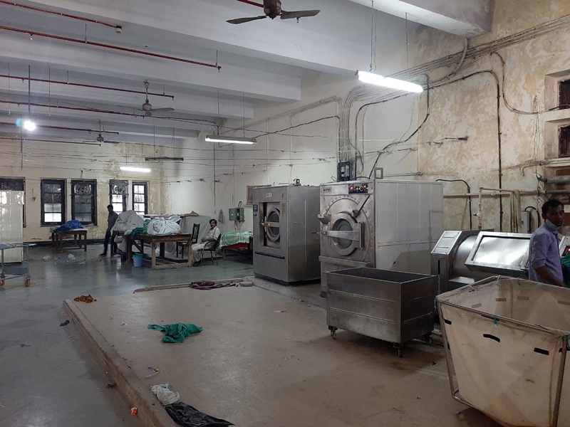 MYH Laundry Indore एमवाय अस्पताल की लांड्री का खुला ताला, व्यवस्थाएं