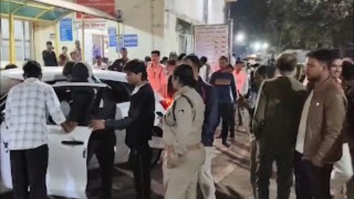 जबलपुर में जिला पंचायत सदस्य के पति व भाजयुमो मंडल अध्यक्ष भिड़े, बवाल के बाद कई घायल