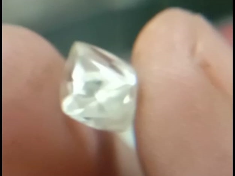 पन्ना में फिर एक युवक को मिला 6.66 कैरेट का हीरा, चमक गई किस्‍मत