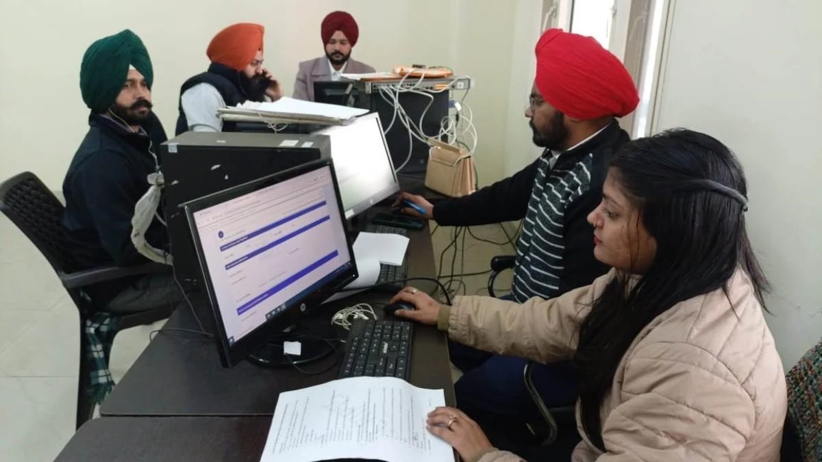 पंजाब में लोगों को भा रही 'तुहाड़े द्वार योजना', अब 10 तक लाख से भी ज्यादा हुए रजिस्ट्रेशन