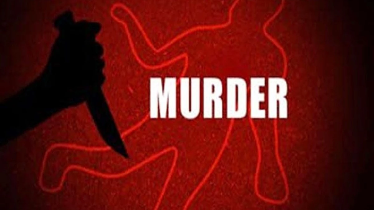 The first shutter key burst eyes, strangled the shirt and put it in the car and set fire