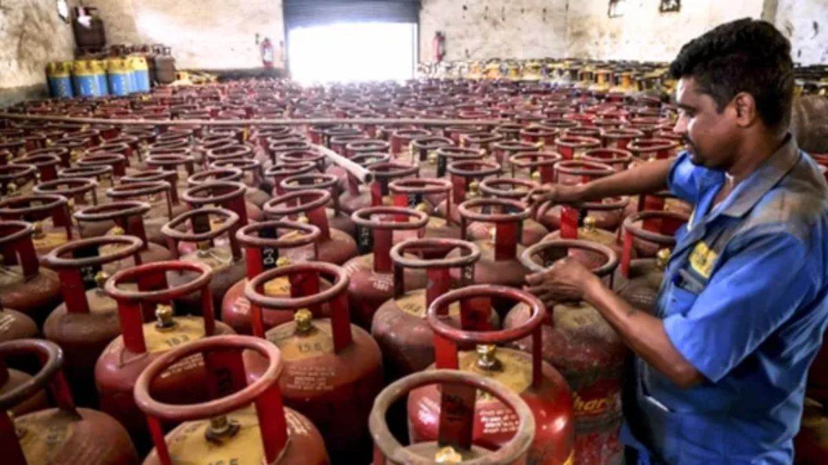 भारत अब 10 नहीं 15 देशों से करेगा LPG आयात, संकट में भी नहीं थमेगी सप्लाई