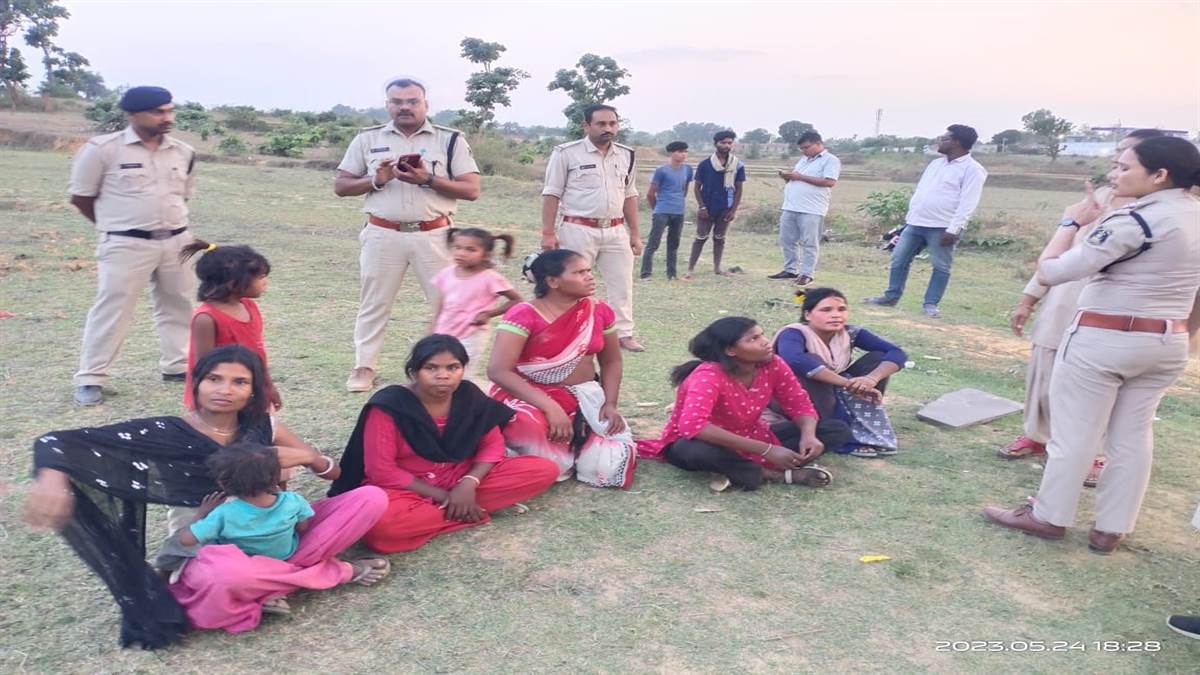 Ambikapur News : बेजा कब्जा हटाने को रोकने का प्रयास, सात महिलाएं गिरफ्तार