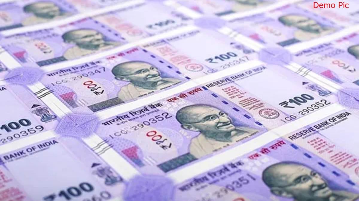 राजकोट में नकली नोट छापने वाले रैकेट का पर्दाफाश,  23.44 लाख रुपये के नकली नोट जब्त