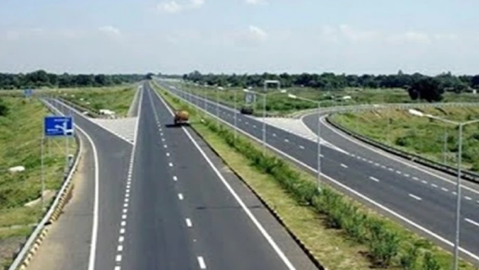 Raipur Visakhapatnam Expressway: मार्च 2027 तक पूरी होगी भारतमाला परियोजना,  दुर्ग- आरंग बायपास का काम अंतिम चरण में, बरसात में वैकल्पिक व्यवस्था