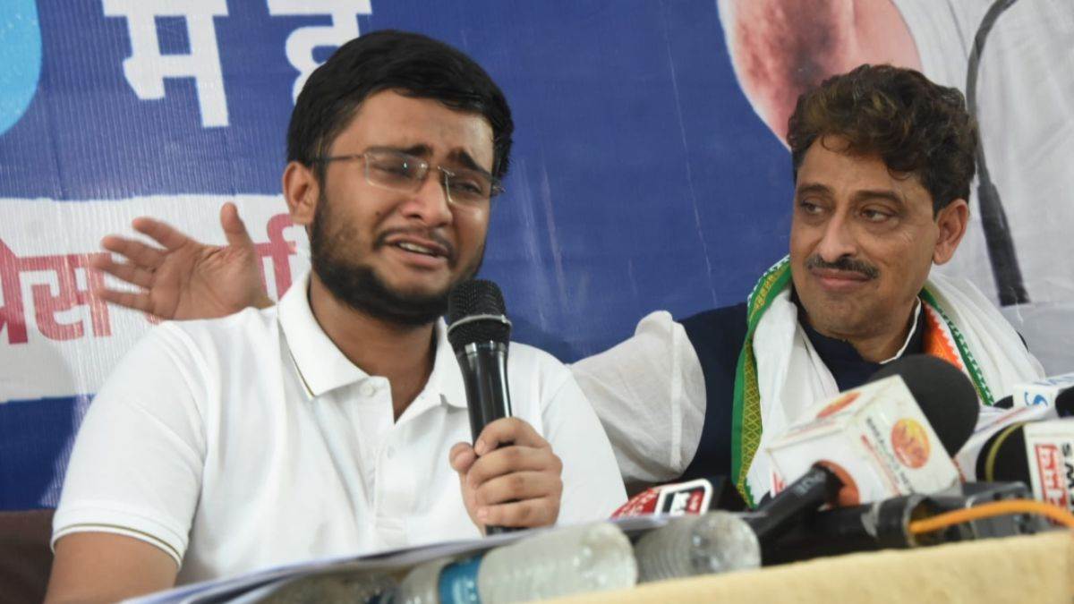 'मेरा भविष्य खराब कर दिया...', भोपाल में छात्रों की गूंज अभियान में रो पड़ा टॉपर, छात्रों ने पेपर लीक और परीक्षा व्यवस्था पर उठाए सवाल