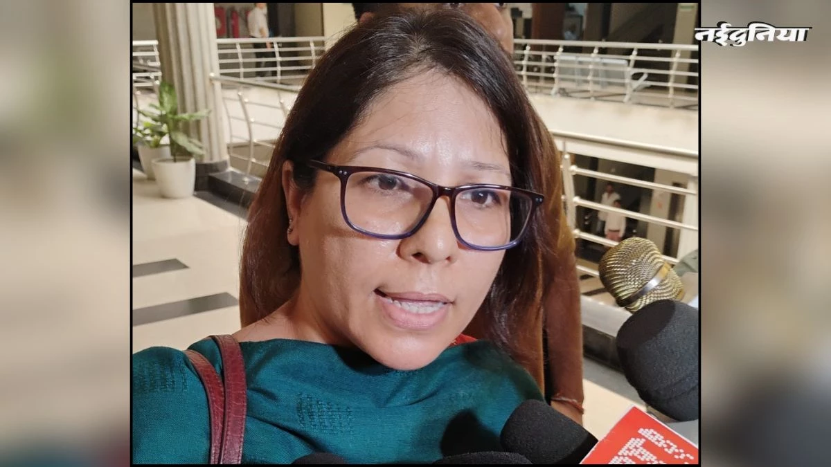 प्रिंसिपल के खिलाफ बच्चों का मोर्चा, 15 किमी पैदल चलकर कलेक्ट्रेट पहुंचे 70 स्टूडेंट्स, छात्रों ने लगाए कई आरोप
