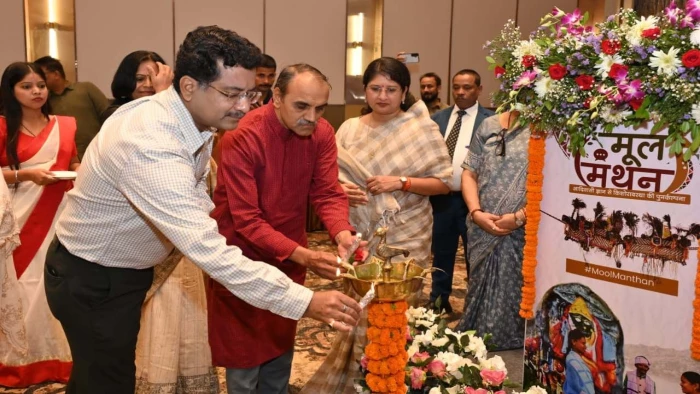 छत्तीसगढ़ में 43 जनजातियों का वास: कुल आबादी के 31 प्रतिशत से ज्यादा हैं आदिवासी