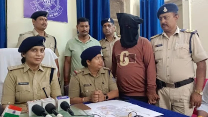 कटनी-भुसावल एक्सप्रेस में यात्रियों का सामान चुराने वाला निकला उत्तर प्रदेश का बदमाश
