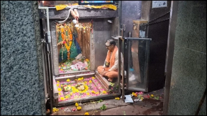 ओंकारेश्वर ज्योतिर्लिंग के दर्शन व्यवस्था में बड़ा बदलाव, अब 10 फीट दूर से सुलभ होंगे दर्शन, धक्का-मुक्की से मिली राहत