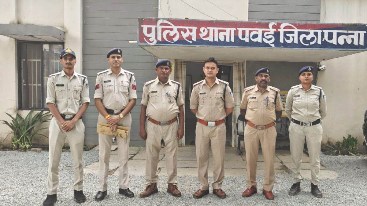 पन्ना में पत्नी ने प्रेमी संग रची पति की हत्या की साजिश, सोते समय गैंती से करवाया जानलेवा हमला, पुलिस के सामने कबूला