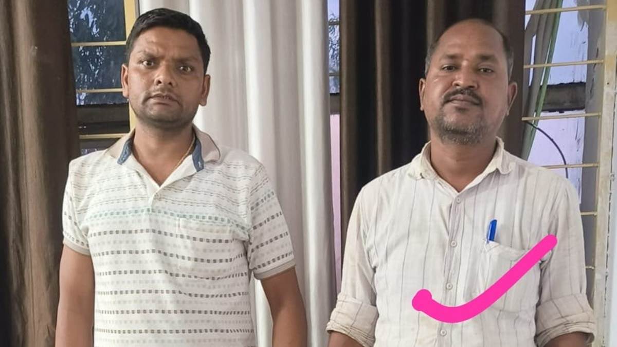 रीवा में लोकायुक्त का ट्रैप,78 हजार रिश्वत लेते सिरमौर वनपाल गिरफ्तार, ट्रक छोड़ने के लिए मांगे थे 2 लाख