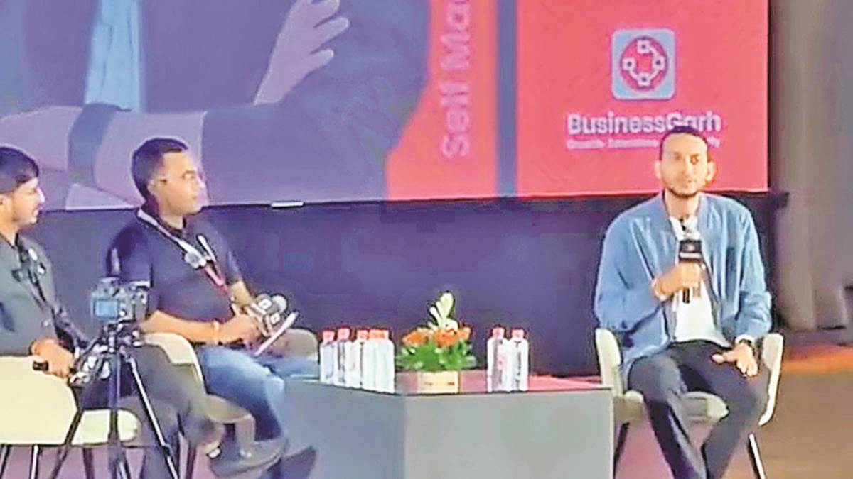 बिजनेसगढ़ 2.0 में OYO के फाउंडर रितेश अग्रवाल बोले, किस्‍मत उन्‍हीं की होती है, जो अपने जीवन में कड़ी मेहनत करते हैं