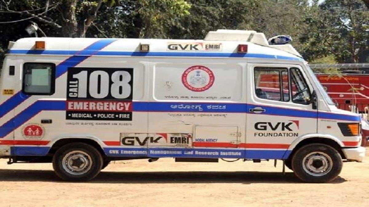 दमोह के हटा में 108 एंबुलेंस नहीं मिलने से रास्ते में हुई डिलीवरी, नवजात की मौत