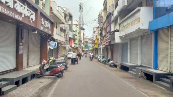भोजशाला के मुद्दे पर आज धार जिला बंद का आह्वान, शहर से कस्बों तक नहीं खुली दुकानें