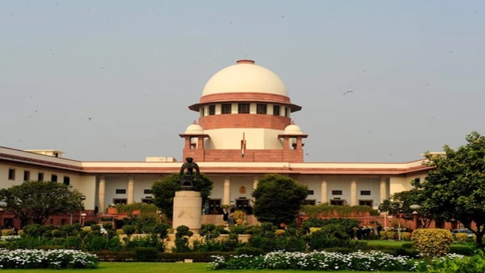 सुप्रीम कोर्ट ने दुष्कर्म के दोषी तरुण तेजपाल को दो हफ्ते में सरेंडर करने का आदेश दिया, छूट की अर्जी खारिज की