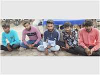 सूरजपुर में चोर गिरोह पकड़ा गया, आरोपितों से 15 मोटरसाइकिल जब्त