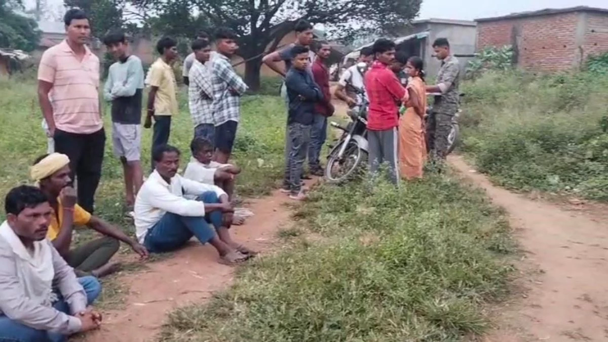 MP Crime: पत्नी की धारदार हथियार से हत्या कर पति ने लगाई फांसी, दंपती की मौत से मचा हड़कंप