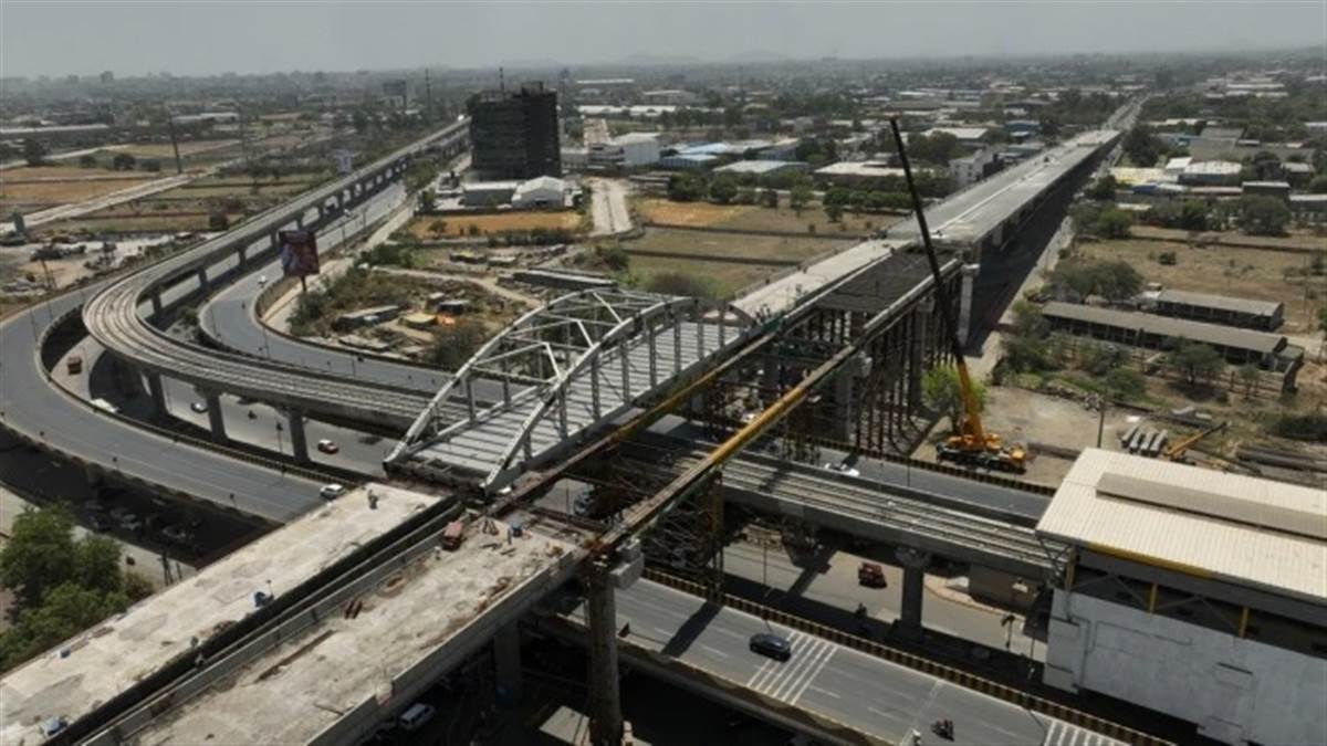 इंदौर में 28 अक्टूबर को नहीं खुलेगा लवकुश डबल लेयर फ्लाईओवर... नई तारीख का एलान जल्द, दीवाली पर सौगात संभव