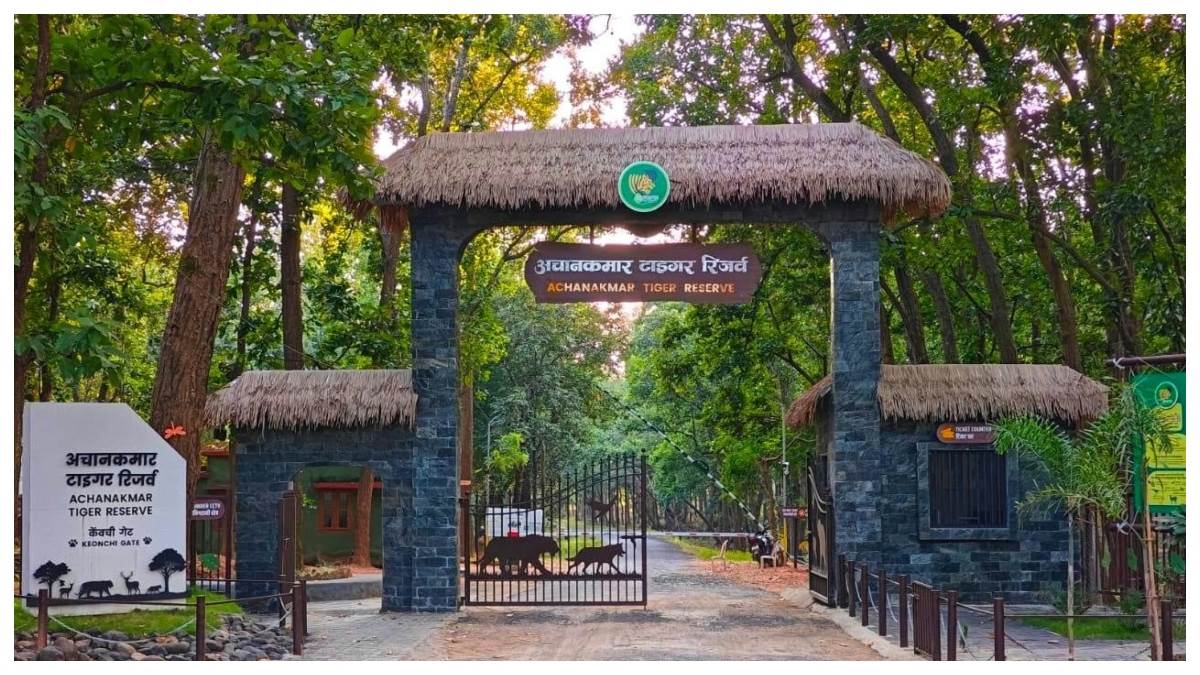 अचानकमार टाइगर रिजर्व में पर्यटन को मिलेगा नया रास्ता, केंवची में भव्य द्वार बनकर तैयार