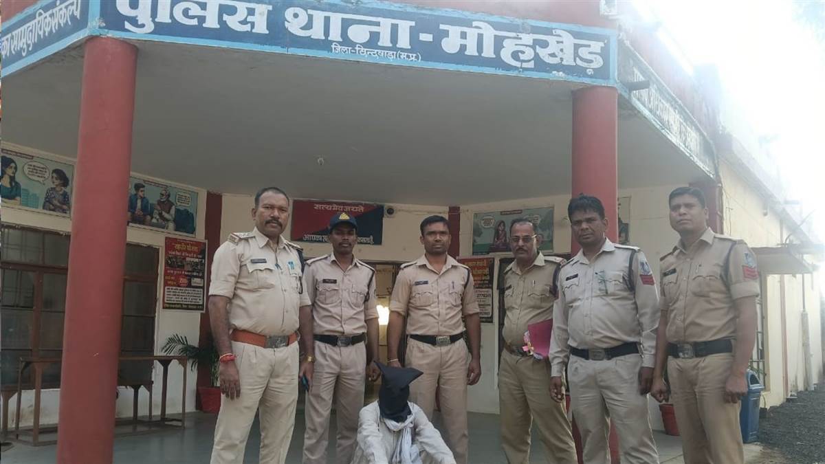 'शराब के लिए पैसे दो' कहकर बेटे ने किया हंगामा, छिंदवाड़ा में गुस्से में पिता ने सिर पर डंडे से पीटकर मार डाला