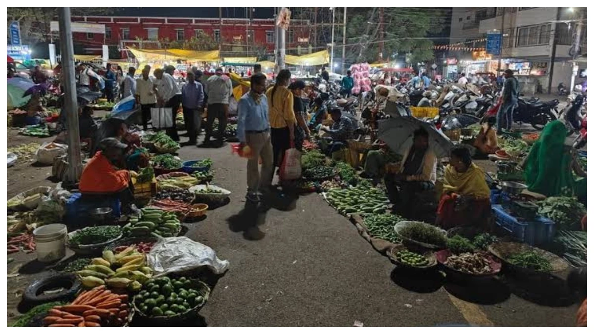 बिलासपुर में बृहस्पति बाजार शिफ्टिंग की तैयारी, मुन्नू लाल स्कूल परिसर में बन रहा है अस्थाई बाजार
