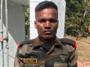 Madhya Pradesh News: Fake soldiers caught wearing army uniform in Mhow, took pictures at many places