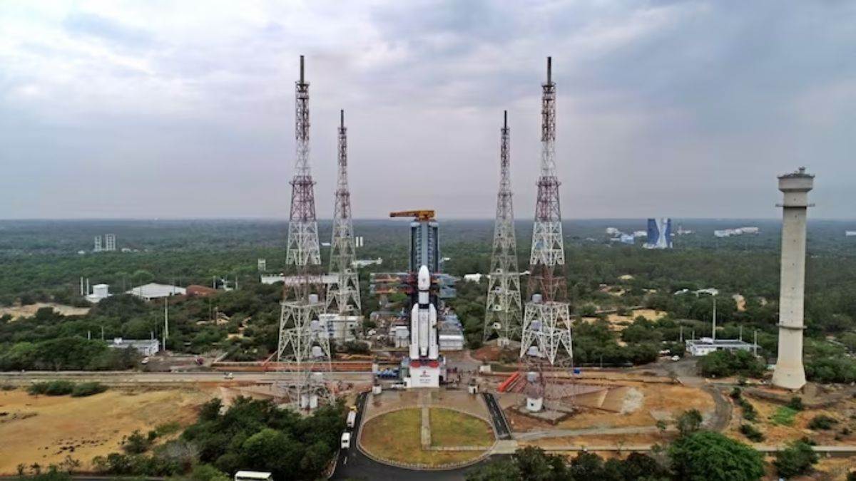 ISRO launches 36 Satellites: इसरो ने एक साथ लांच किए 36 सैटेलाइट, देखिए लाइव वीडियो