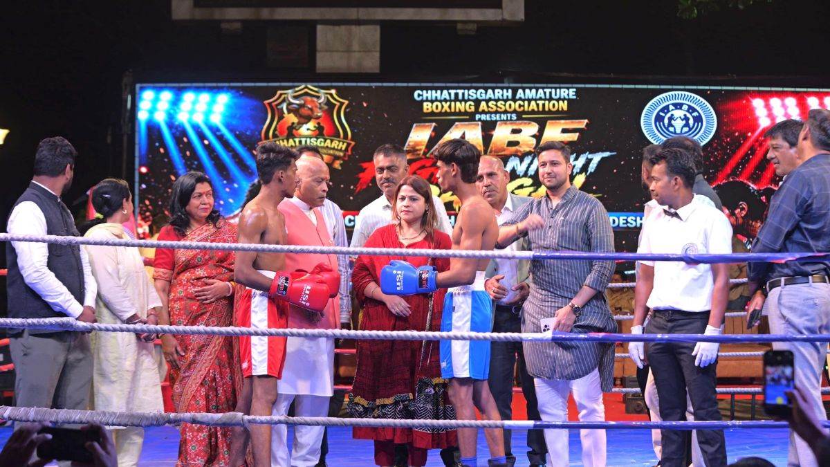‘फाइट नाइट दंगल’ में मध्य प्रदेश बना ओवरऑल चैंपियन, छत्तीसगढ़ के मुक्केबाजों संग हुआ रोमांचक मुकाबला
