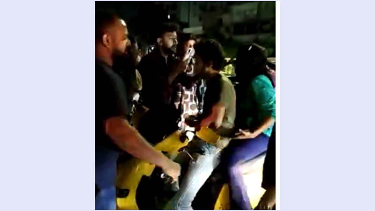 Indore Crime News Video: इंदौर में नसरीन संग भावेश को देख मुस्लिमों ने पीटा, बचाने आए युवकों को चाकू मारे