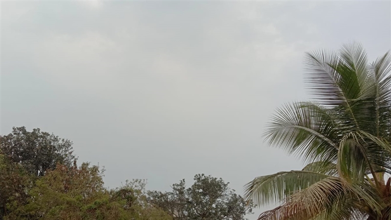 बिलासपुर में धूप तो कभी छांव, रतनपुर के आसपास बादलों का झुंड