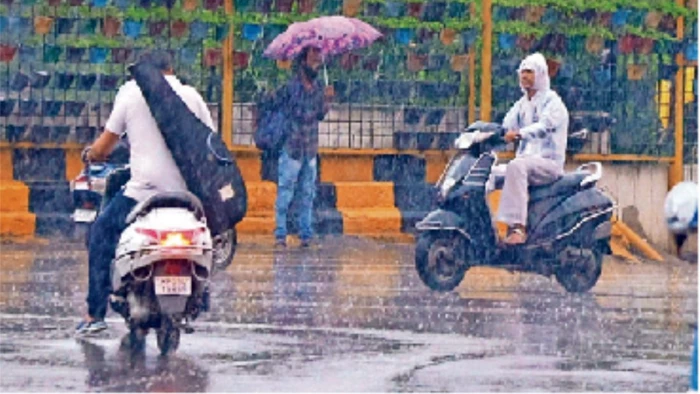 Monsoon in MP: मानसून हुआ एक्टिव, इंदौर सहित प्रदेश में बारिश का दौर जारी; अगले चार दिन जमकर बरसेंगे बादल
