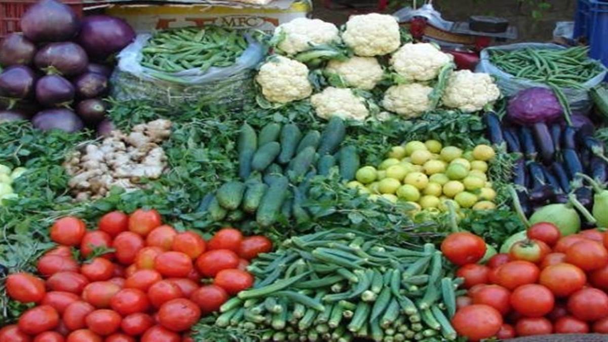 Bhopal News: भोपाल में महंगी हुईं सब्जियां, फलों के भी भाव बढ़े - Bhopal  News Vegetables became expensive in Bhopal the prices of fruits also  increased