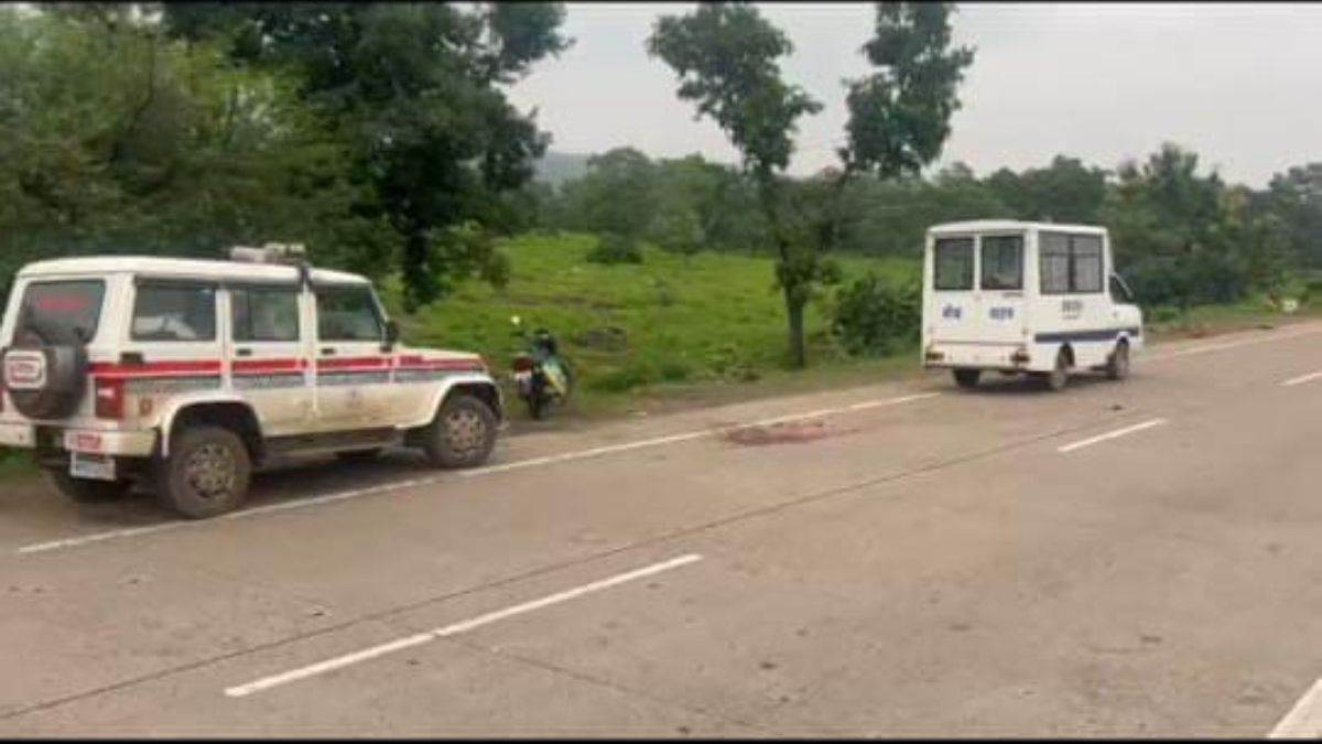 बुधनी में सतकुंडा झरने के पास हादसा, अज्ञात वाहन ने बाइक सवारों को कुचला, एक की मौत, दो घायल