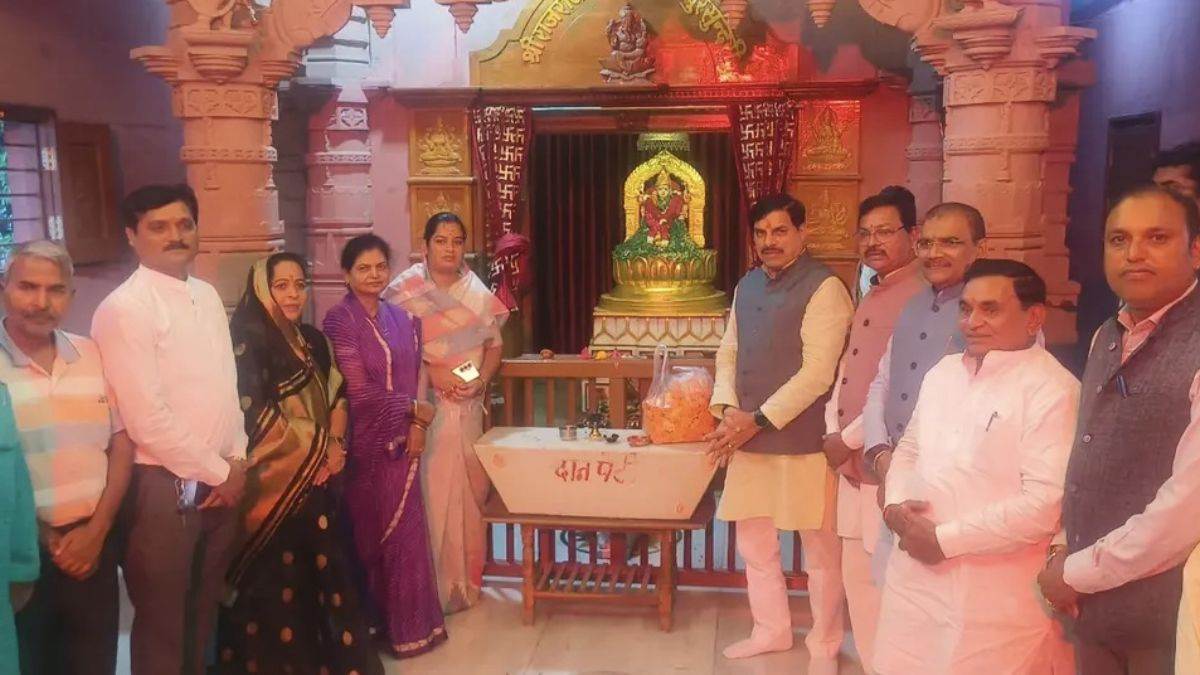 पंचायतन मंदिर के शिलान्यास से पहले मुख्यमंत्री डॉ. मोहन यादव ने ओंकारेश्वर में किया दर्शन-पूजन