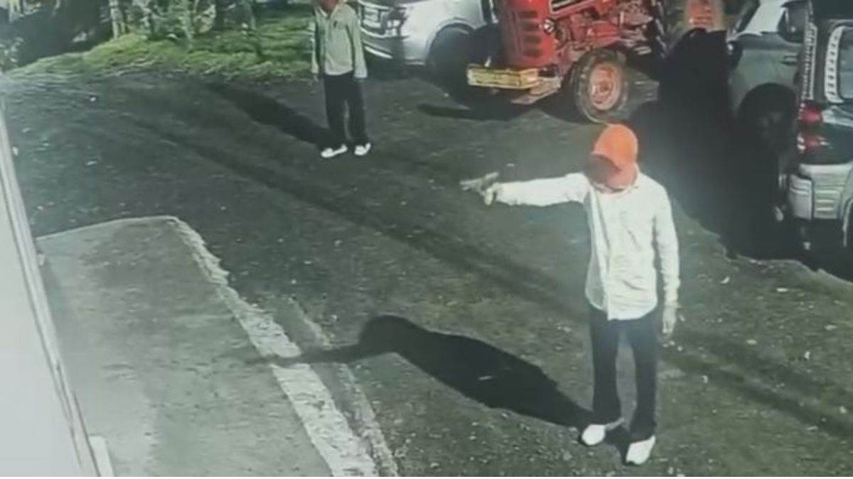 भोपाल में जिलाबदर बदमाश ने घर पर दागीं गोलियां, FIR दर्ज करने में हुई देरी तो नापे गए कजलीखेड़ा TI और SI