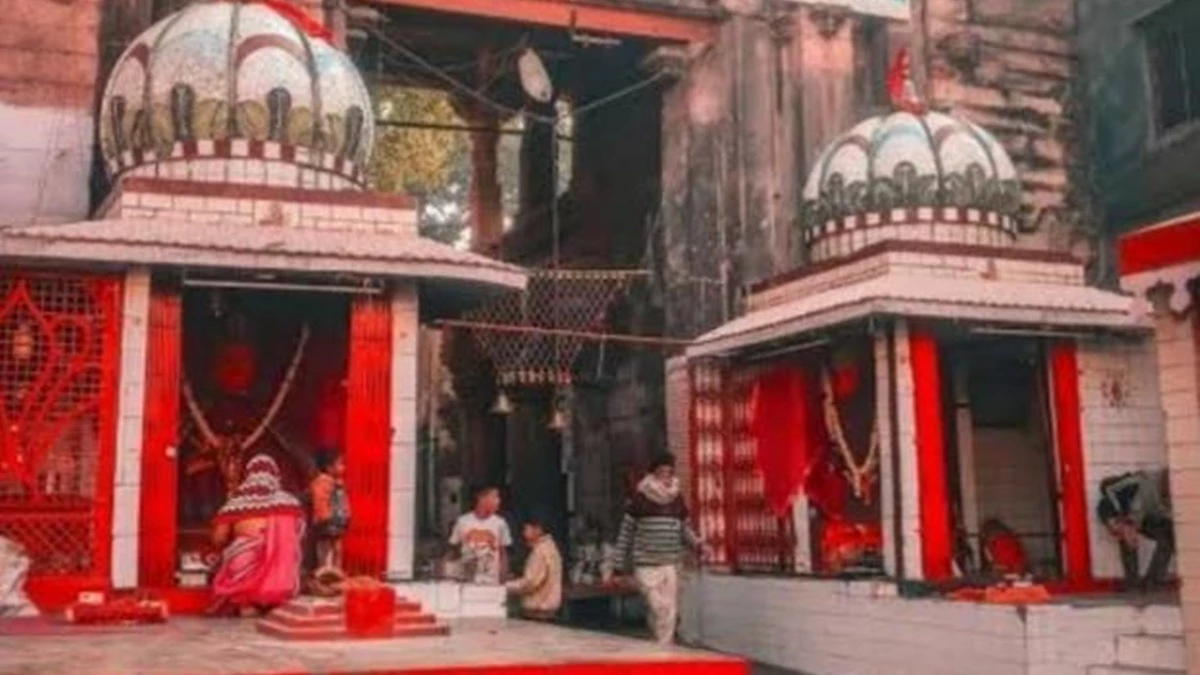 Maha Ashtami 2025: उज्जैन में महाअष्टमी पर सुख समृद्धि के लिए मदिरा की धार से होगी नगर पूजा