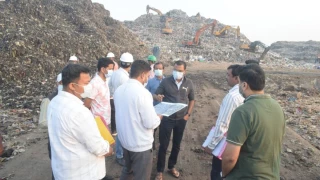 7.5 लाख टन कचरे के पहाड़ पर नगर निगम सख्त... 6 महीने में आधा काम भी नहीं, कंपनी पर लगेगा जुर्माना
