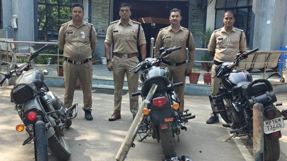 तेज आवाज वाली बुलेट पर ग्वालियर पुलिस का एक्शन, मॉडिफाइड साइलेंसर वाली बुलेट सीज; MV एक्ट में चालान