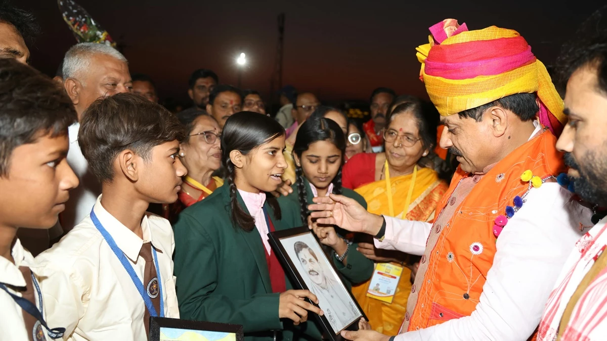 छात्रों ने एमपी के सीएम से पूछा टाइम मैनेजमेंट कैसे करते हैं?, बोले- अगले दिन के कार्यक्रम डायरी में लिखता हूं
