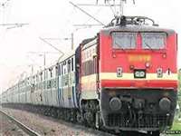 Bilaspur Railway News: सारनाथ एक्सप्रेस आठ घंटे तो उत्कल छह घंटे विलंब से पहुंची