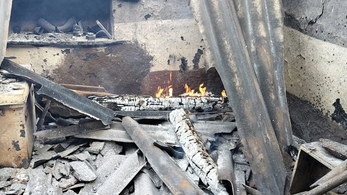 Guna Riots: वनभूमि पर कब्जे को लेकर भील और बंजारा समाज में विवाद, आगजनी में 12 घर खाक