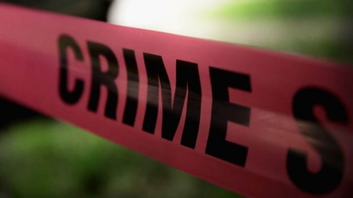 Bhopal: रास्ता रोककर बाइक और 30 हजार रुपये छीने, कारों में की तोडफ़ोड़