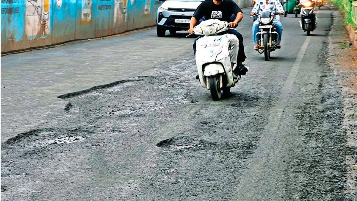 बिलासपुर में सड़कों का हाल खस्ताहाल, गड्ढे और उड़ती धूल बनी शहरवासियों की परेशानी